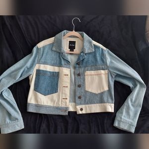Women's Cropped Jean Jacket - Large